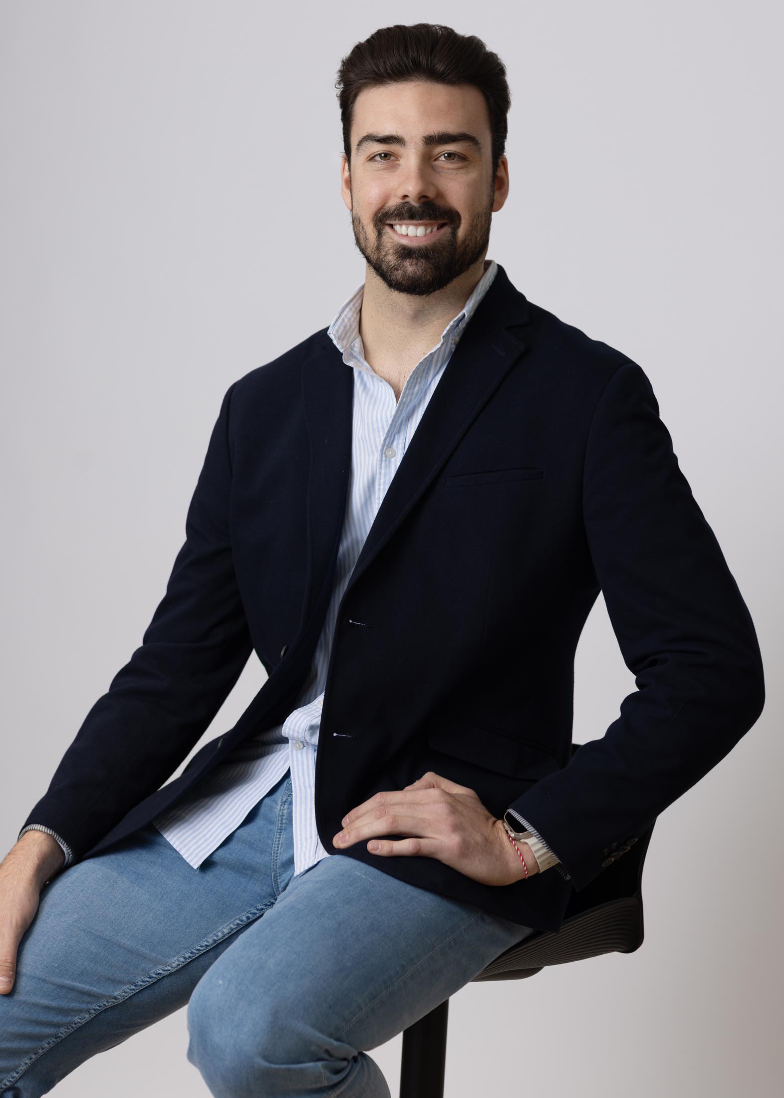 CARLOS AVIÑÓ